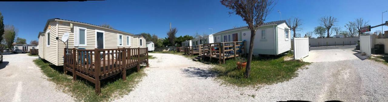 Camping Horizon Bar フロンティニャン エクステリア 写真